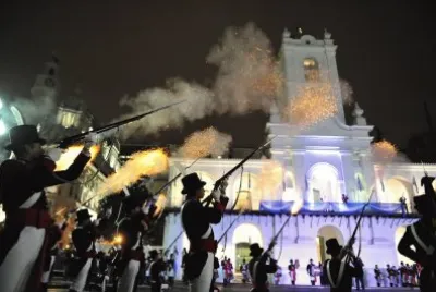 25 DE MAYO