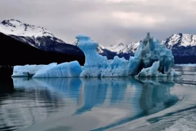 Lago Argentino. Patagonia