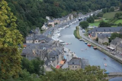 Dinan
