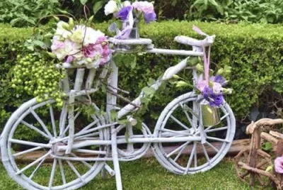 adorno bicicleta con flores