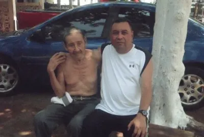 פאזל של carlos moto