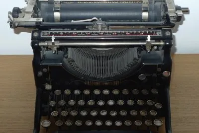 פאזל של Underwood Typewriter 1920