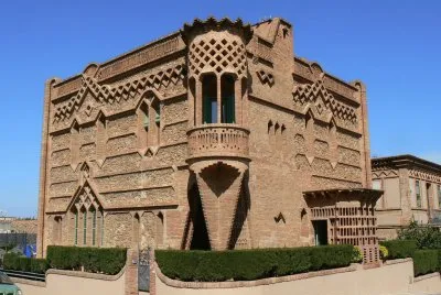 En Colonia GÃ¼ell. Barcelona. Catalunya