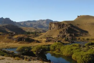 Valle del RÃ­o Limay. NeuquÃ©n y RÃ­o Negro. Argentina