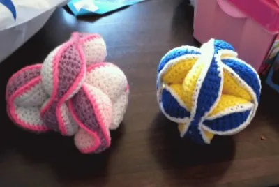 Amish Puzzle Balls