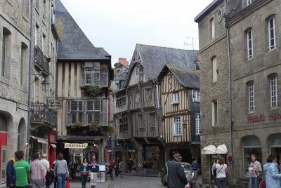 Dinan