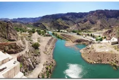 Represa en el RÃ­o Atuel. Mendoza. Argentina jigsaw puzzle