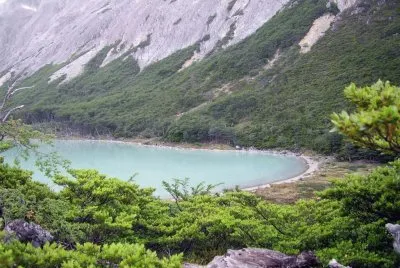 Laguna Esmeralda. Tierra del Fuego. Argentina jigsaw puzzle