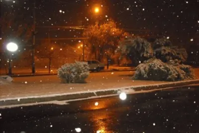 Nevando en Godoy Cruz. Mendoza. Argentina