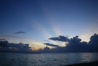 פאזל של Malediven Sonnenaufgang