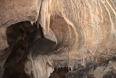 Caverna de las Brujas. Mendoza. Argentina