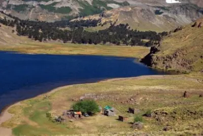 Laguna HualcupÃ©n. Caviahue. NeuquÃ©n. Argentina