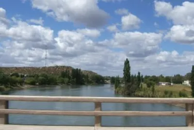 פאזל של A la vera de la RN22. Provincia de RÃ­o Negro. Argentina