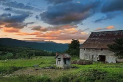 Old Barn