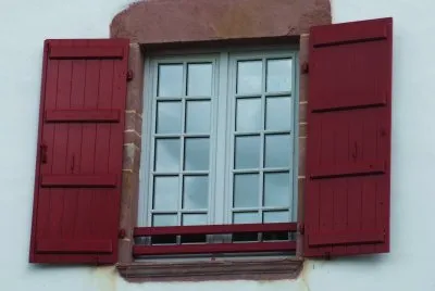 Contraventana