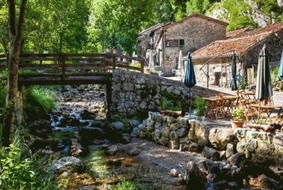 Casas-MontaÃ±a