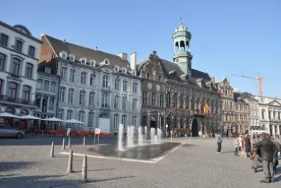 mons