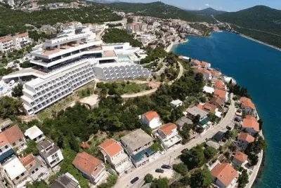 neum