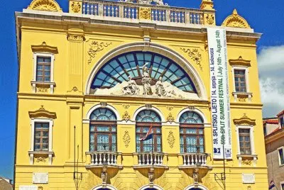 national theatre