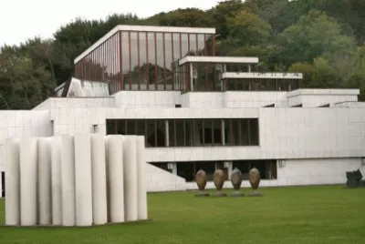 kunsten museum jigsaw puzzle