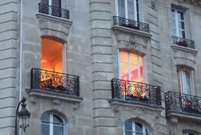 Casa y luces