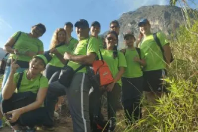 GRUPO FRENTE AL MAR jigsaw puzzle