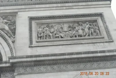 imagen en el arco del triunfo