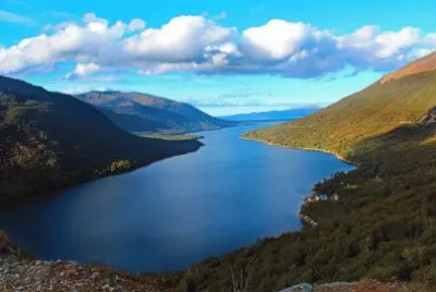 פאזל של Lago Escondido. Tierra del Fuego. Argentina