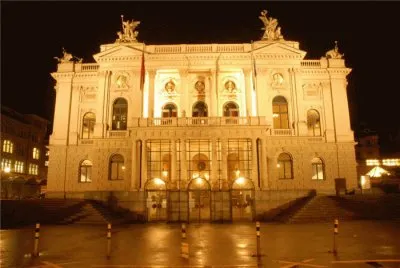 opernhaus jigsaw puzzle