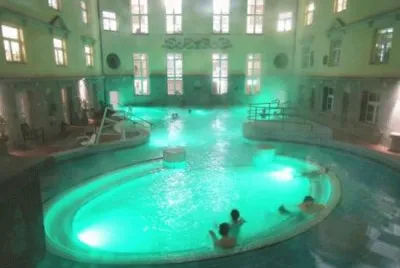lukacs baths