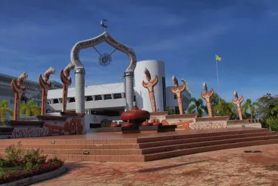 פאזל של pekan tutong