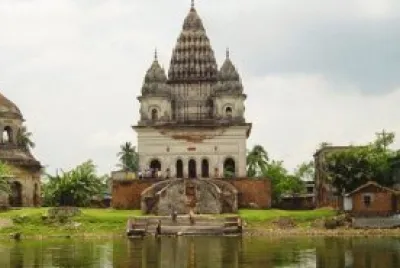 shiva temple in puthia