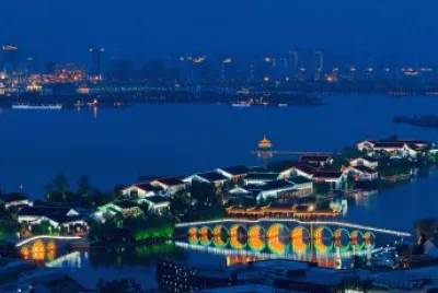 jinji lake