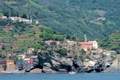 VEDUTA DAL MARE -LIGURIA-