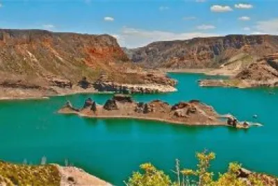 Embalse Valle Grande. Mendoza. Argentina