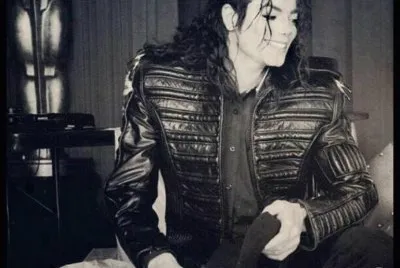 MOONWALKER17