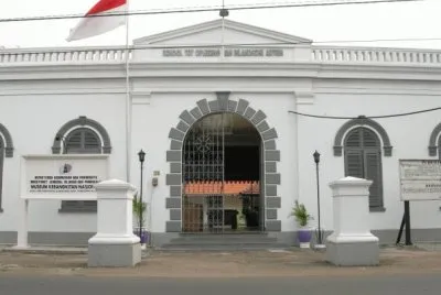 פאזל של museum kebangkitan
