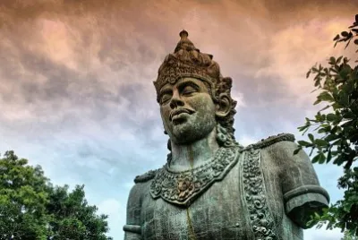 garuda wisnu kencana