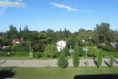 A la vera de la RN 2. Buenos Aires. Argentina