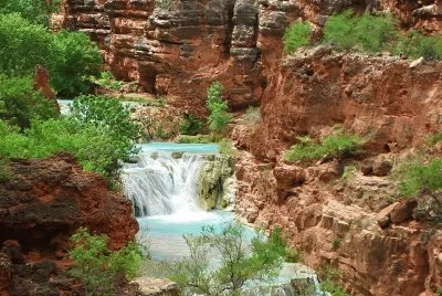 Upper-Beaver-Falls-from-trail-Grand-Canyon