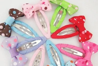 multicolor jigsaw puzzle
