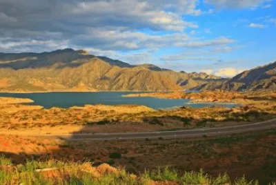 Embalse Potrerillos. Mendoza. Argentina jigsaw puzzle