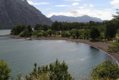 Lago PaimÃºn. NeuquÃ©n. Argentina jigsaw puzzle