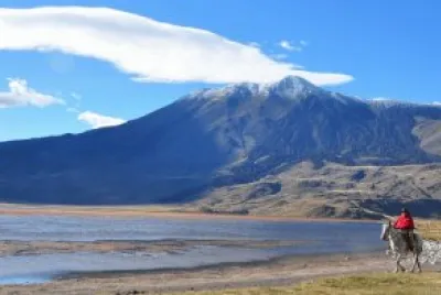 פאזל של VolcÃ¡n Tromen. NeuquÃ©n. Argentina
