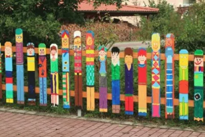 Colorful Fence Mural-Smile! jigsaw puzzle