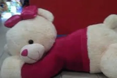 PELUCHE