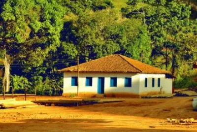 Zona Rural em Iapu - MG