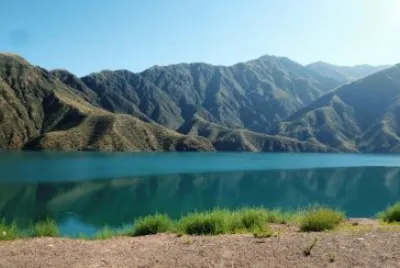 Embalse Potrerillos. Mendoza. Argentina jigsaw puzzle