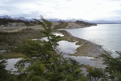 Lago Fagnano. Tierra del Fuego. Argentina jigsaw puzzle