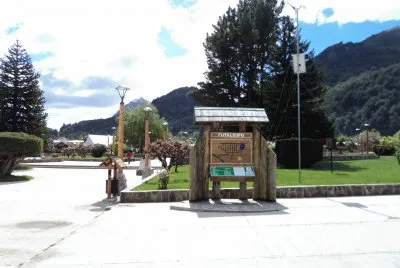 plaza de futalefu jigsaw puzzle